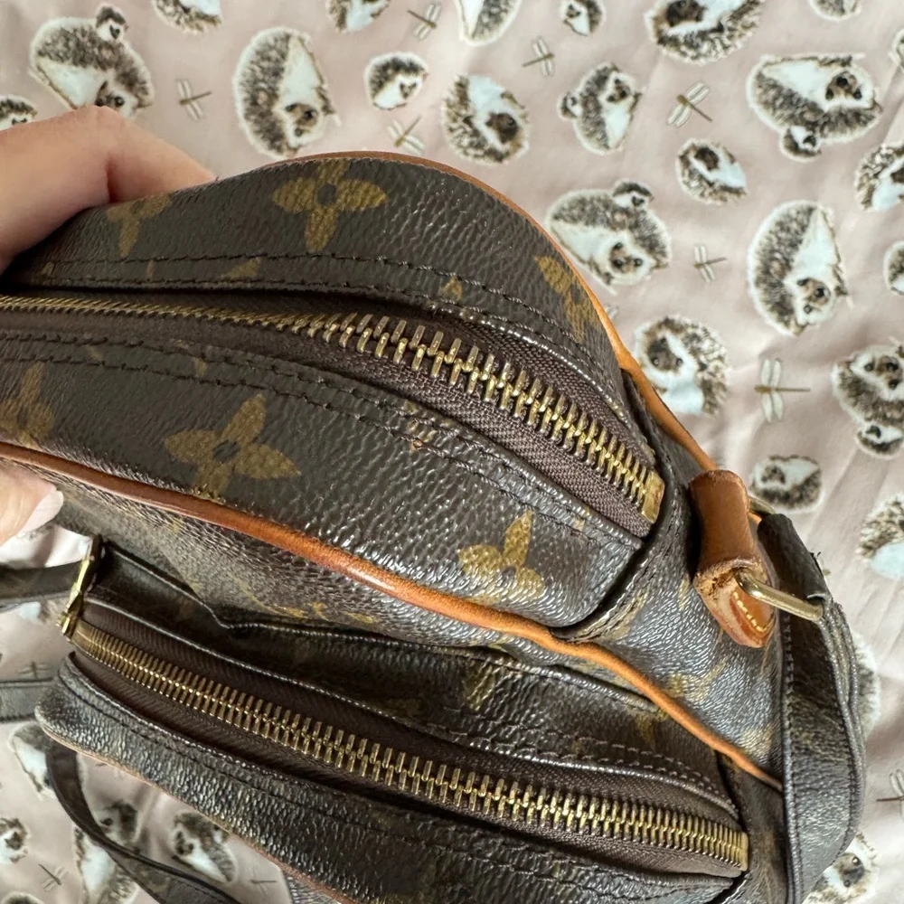 Louis Vuitton Brown Amazone Monogram Crossbody Bag - Picture 15 of 16